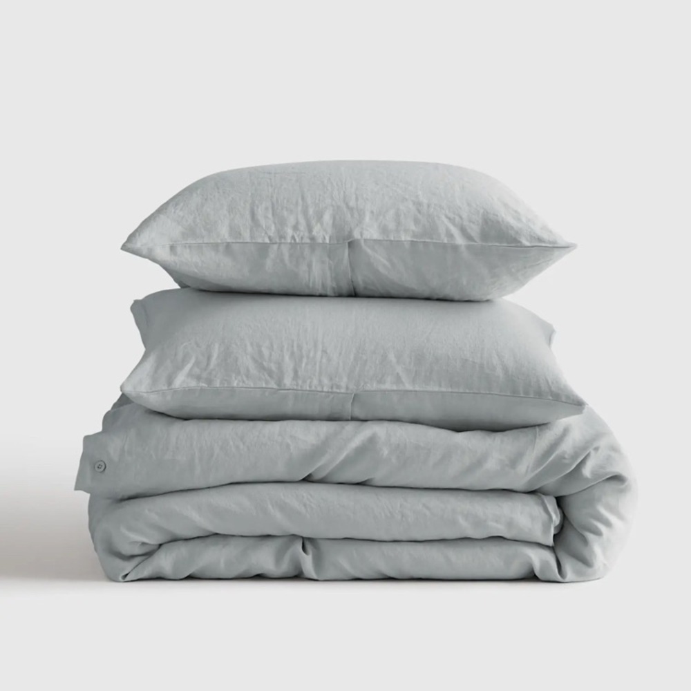 NWOT Quince “Mist” European Linen Duvet Cover Set King/Cal King